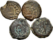Lot of 3 coins of Judaea. Prutah of Pontius Pilate, struck under Tiberius in Jerusalem. Ae. TO EXAMINE. Almost F/Almost VF. Est...120,00. 

Spanish ...