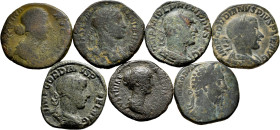Lot of 7 different Roman bronzes. TO EXAMINE. Almost F/Choice F. Est...100,00. 

Spanish description: Lote de 7 bronces romanos diferentes. A EXAMIN...