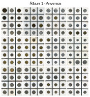 Advanced collection of 252 coins of the Estado Español and Juan Carlos I, presented in two albums, most of them Uncirculated, with a small representat...