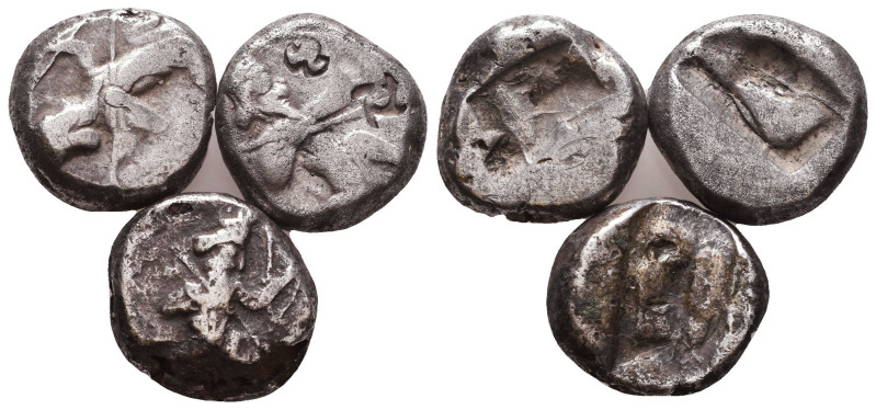 Lot of 3 Achaemenidae. Darius I to Xerxes II, ca. 485-420 B.C. AR Siglos. 

Co...