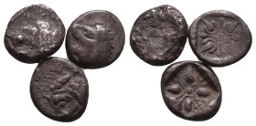Lot of Greek Obols, Ca. 350-300 BC. AR. Reference: 

Condition: Very Fine 

 Weight: 2.9 gr Diameter: lot