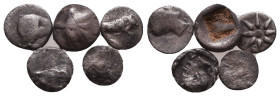 Lot of Greek Obols, Ca. 350-300 BC. AR. Reference: 

Condition: Very Fine 

 Weight: 1.6 gr Diameter: lot