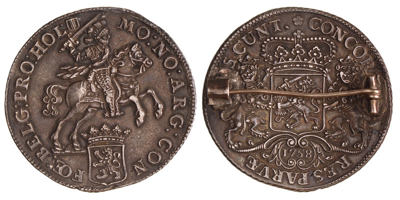Dukaton of zilveren rijder. Holland. 1758. Prachtig.
Gemonteerd op een speld. C...