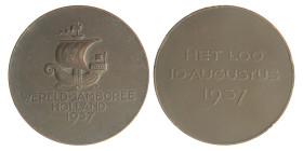Nederland. 1937. Wereld Jamboree te Vogelenzang - Door Wilhelmina aangeboden aan de Indische padvinders.
Randschade. AE. KB 1105. 60,12 mm. 69,66 g. ...