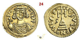 (§) BENEVENTO GREGORIO (732-739) Solido D/ Busto frontale del Duca con globo crucigero R/ Croce potenziata su gradini e, a s., lettera G MIR 154 MEC 1...