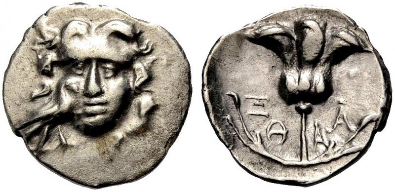 GRIECHISCHE MÜNZEN 
 KARIEN 
 MYLASA 
 Drachme (AR 12), 175-160 v. Chr. Kopf ...