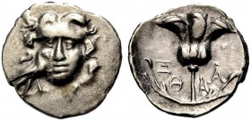 GRIECHISCHE MÜNZEN 
 KARIEN 
 MYLASA 
 Drachme (AR 12), 175-160 v. Chr. Kopf des Helios frontal; vor seiner rechten Wange Adler. Rv. Rose mit Knosp...
