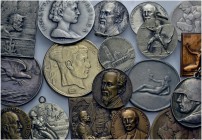 EUROPÄISCHE MÜNZEN UND MEDAILLEN 
 SCHWEIZ 
 LOT 
 Kleine Sammlung Medaillen des Medailleurs Hans Frei. 19 Stück. 
 Vorzüglich