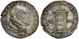 Roma. Gregorio XIII (Ugo Boncompagni), 1572-1585. Testone del Giubileo 1575, AR 9,40 g. GREGORIVS XIII PONT M Busto a s., con piviale ornato da figura...