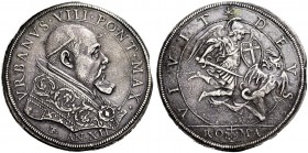 Roma. Piastra anno XII, AR 31,80 g. VRBANVS VIII PONT MAX Busto a d. con piviale ornato a fiorami; sotto al troncato, GASP MOLO (Gaspare Mola, incisor...