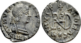 OSTROGOTHS. Theoderic (493-526). Quarter Siliqua. In the name of Anastasius I. Mediolanum