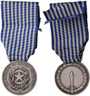REPUBBLICA (dal 1946). Medaglia al Merito di Lungo Comando in Argento. AG (g 22,85 - 34 mm). Marcata Z e Ag 800. Con nastrino originale.
FDC