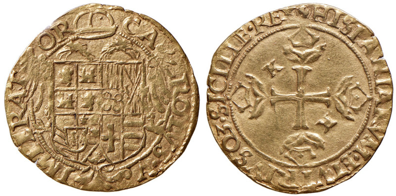 NAPOLI. Carlo V d'Asburgo (1516-1556). Scudo d'oro. AU. CNI XIX 311, 212. R Bell...