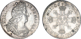 LOUIS XIV le Grand (1643-1715)
Écu aux 8 L, 2e type
1706 D - TTB 45 (TTB++)
fn, Rare !, nettoyé, léger paillage


DR 363, D 1551-1551a, GR 224, ...
