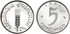 5 CENTIMES
5 CENTIMES Epi (inox)
1961 - FDC 64 (FDC)
ESSAI - Rare !


G 174, F 124, KM# 927
 - INOX - 
 --------------------------------------...