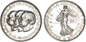 20 FRANCS
20 FRANCS (module de) Clémenceau, Poincaré et Briand
1929 - SPL 62 (SUP++)
Assez Rare !


G 851, M 2622
 - ARGENT - 
 --------------...