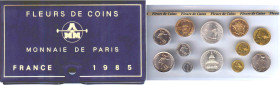 BOÎTIERS DE LA MONNAIE DE PARIS
Séries fleur de coin (FDC)
1985 - FDC 67 (FDC)
Très Rare !!


G FDC, KM# SS...
 - BOITIER - 
 ----------------...