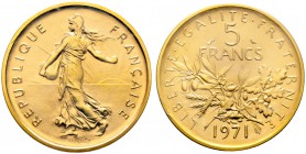 Frankreich-Königreich. Fünfte Republik seit 1958. 5 Francs - Dickabschlag (PIEDFORT) in GOLD 1971. Nach dem Modell von L.O. Roty. Säerin. Mit glattem ...