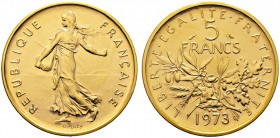 Frankreich-Königreich. Fünfte Republik seit 1958. 5 Francs - Dickabschlag (PIEDFORT) in GOLD 1973. Nach dem Modell von L.O. Roty. Säerin. Mit glattem ...