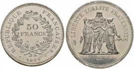 Frankreich-Königreich. Fünfte Republik seit 1958. 50 Francs - Dickabschlag (PIEDFORT) in PLATIN 1975. Nach dem Modell von A. Dupré. Herkulesgruppe. Mi...
