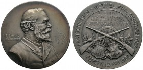 -Fürth, Stadt. Mattierte Silbermedaille 1902 von Lauer, auf das Festschießen der Königlich privilegierten Schützen- gesellschaft anlässlich des 90. Ge...