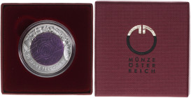 25-Euro Sondergedenkmünzen Bimetall Niob
25 Euro, 2005. 50 Jahre Fernsehen - Auflage 65.000 - in Originalschachtel der Münze Österreich mit Zertifikat...