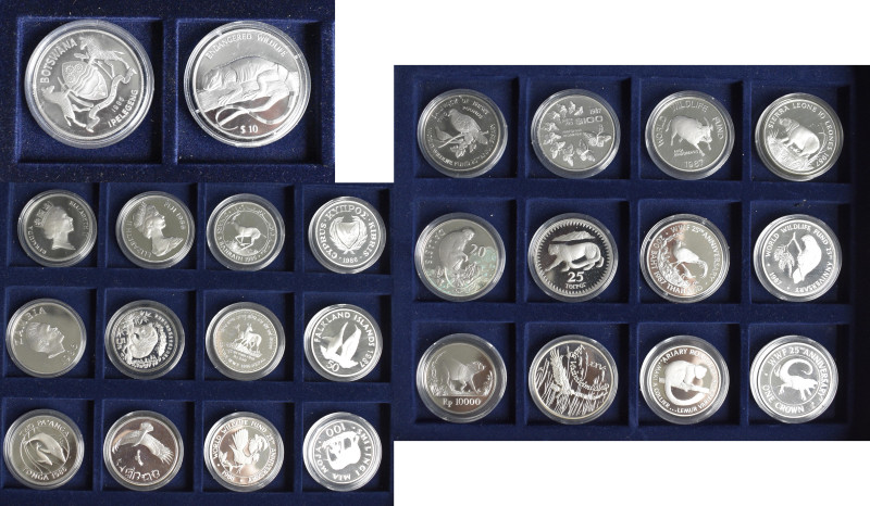 Alle Welt: ”25 JAHRE WWF” - 26 x internationale Silbermünzen 1986-1997, keine do...