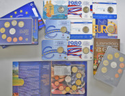 Slowakei: Kleines Lot mit 3 KMS und 8 Coincards mit Euromünzen der Slowakei.
 [differenzbesteuert]