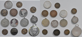 Medaillen Deutschland - Personen: Lot 14 Stück, Silber- und Bronzemedaillen auf, Albert Schweizer, Katharina II, die Große, Kleopatra, Nofretete, Suit...