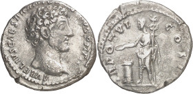 (151-152 d.C.). Marco Aurelio. Denario. (Spink 4790 var) (S. 647a) (RIC. falta). Acuñada bajo Antonino pío. Limpiada. 2,65 g. MBC.