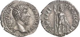 (164 d.C.). Lucio Vero. Denario. (Spink 5355 var) (S. 230) (RIC. 516). 2,77 g. EBC-/MBC+.
