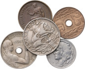 Lote formado por 5 piezas: 5 céntimos de 1937, 25 céntimos de 1925, 1934 y 1938 y 50 céntimos de 1937*34. A examinar. MBC+/EBC+.
