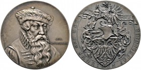 Mainz, Stadt. Johannes Gutenberg *um 1400, †1468. Mattierte Silbermedaille 1900 von Lauer, auf seinen 500. Geburtstag. Brustbild Gutenbergs mit großer...