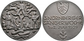 Nürnberg, Stadt. Weitere Marken und Medaillen. Bronzegussmedaille 1939 von Rudolf Koch, auf die 5. Nürnberger Sängerwoche. Stilisierter Eichenbaum mit...