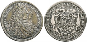 Schwarzenberg. Maria Anna von Sulz und Ferdinand 1687-1698. Breiter Taler 1696 -Wien-. Tannich 11, Dav. 7702.
 dunkle Patina, fast sehr schön