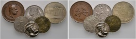 14 Stücke: Medaillen von NÜRNBERG vom 17.-20. Jh. in Silber, Bronze und Messing. Dabei Erl. 18, 19, 189, 253, 254, 397, 436, 669, 680, 918, 980, 996, ...