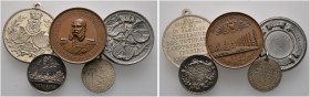 25 Stücke: NÜRNBERG. Medaillen des 19. Jahrhunderts in Silber, Bronze und Zinn. Imh. 7.6 (Nachguss) und 378.9 (einseitiger Nachguss) sowie Erl. 29 (Na...