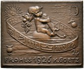 Medailleure. Gies, Ludwig (1887-1966). Einseitige Bronzegussplakette 1926. Auf das neue Jahr. Unbekleidetes Kind mit Füllhorn sitzt auf einer im Meer ...