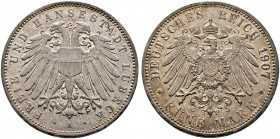 Silbermünzen des Kaiserreiches. LÜBECK. 5 Mark 1907 A. J. 83.
 leichte Tönung, minimale Randfehler, sehr schön-vorzüglich/vorzüglich