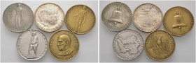 Lots. 5 Stücke: Silbermedaille 1928 auf den Ost-West-Ozeanflug der "Bremen"; Silber- sowie Bronze­medaille 1936 auf die Olympiade Berlin; Silbermedail...