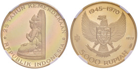 INDONESIA 5.000 Rupie 1970 - Fr. 4 AU In Slab NGC PF67 ULTRA CAMEO n. 5787453-008.
PROOF