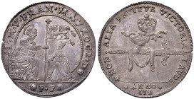 VENEZIA Francesco Morosini (1688-1694) Osella an. III (1690) - Paolucci 173 AG (g 9,81) RR Minima frattura del tondello, ma esemplare in conservazione...