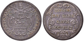 Innocenzo XI (1676-1689) Testone - Munt. 138 AG (g 9,14) RR Variante con scritta QAVM in cartella al R/. Variety: on reverse there is the inscription ...