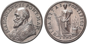 ROMA. Marcello II (Marcello Cervini), Aprile-Maggio 1555 
Medaglia riconio s. data. Æ gr. 14,53 mm 30,3 Dr. MARCELLVS II PONT MAX. Busto a s., con pi...