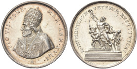 ROMA. Pio VII (Barnaba Chiaramonti), 1800-1823 
Medaglia 1817 a. XVIII opus T. Mercandetti. Ag gr. 30,63 mm 41,8 Dr. PIO VII PONT - MAX ANN XVIII. Bu...