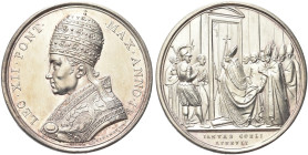 ROMA. Leone XII (Annibale Sermattei della Genga), 1823-1829 
Medaglia 1825 a. II opus G. Girometti. Ag gr. 32,73 mm 43 Dr. LEO XII PONT - MAX ANNO II...