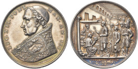 ROMA. Leone XII (Annibale Sermattei della Genga), 1823-1829 
Medaglia 1826 a. III opus G. Cerbara. Ag gr. 33,25 mm 42,5 Dr. LEO XII PONT - MAX AN III...