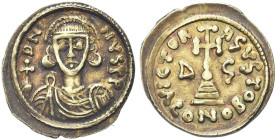 BENEVENTO. Godescalco duca, 739-742 
Solido al tipo di Giustiniano II. EL gr. 3,82 Dr. D N I - NVS P P. Busto frontale e coronato, con barba e clamid...