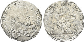BOLOGNA. Sisto V (Felice Peretti), 1585-1590 
Testone. Ag gr. 9,98 Come precedente. CNI 12; Munt. 96; Ch. 389; B. 1360.
Raro. BB
