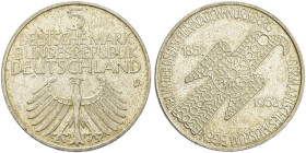 GERMANIA. Repubblica Federale Tedesca, dal 1949 
5 Deutsche Mark 1952, Germanic Museum. Ag gr. 11,14 Dr. Aquila. Rv. Fibula. KM#113.
q. FDC

Cente...